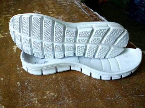eva发泡鞋材只需正确添加荧光增白剂,可以有效解决黄暗问题